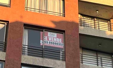 Se vende departamento en Santiago - Barrio Universitario, Metro Toesca. 2 Dormitorios amplios 2 baños.