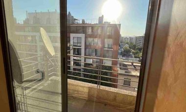 Se vende departamento en Santiago - Barrio Universitario, Metro Toesca. 2 Dormitorios amplios 2 baños.