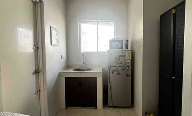 House & Lot for Rent 2 bedrooms 1 Toilet & Bath