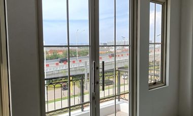 Disewakan Ruko 3 Lantai di PIK Ebony golf Hadap jalan raya