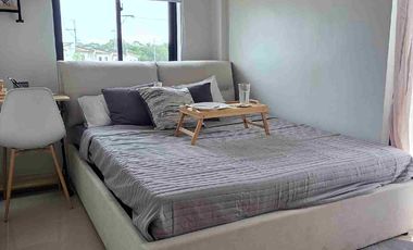 Pre-Selling For Sale House & Lot, 3 bedrooms 2 toilet and Bath,  near hospital schools mall, accessible