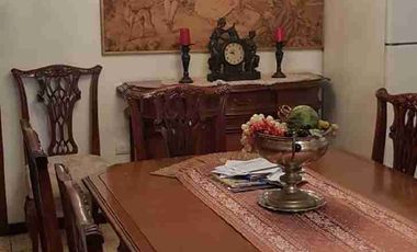 Venta de casa rentera, Urdesa Central, cerca de Pizza Hut