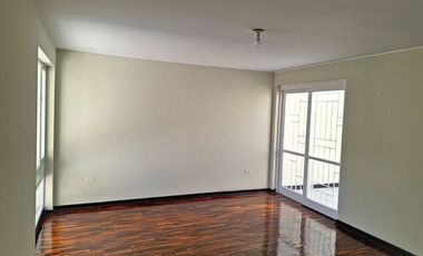VENTA DE CASA 224M2, EN ZONA EXCLUSIVA DE PESCASEROLLI TACNA.