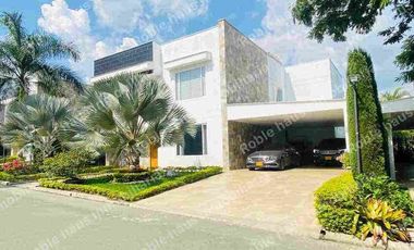 Venta de lujosa casa en Pance, sur de Cali