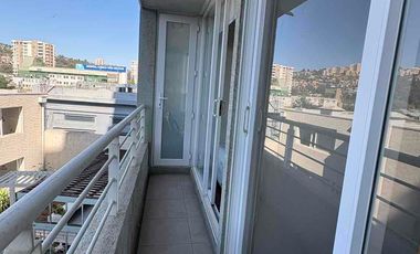 Se Arrienda depto año corrido o de marzo a diciembre