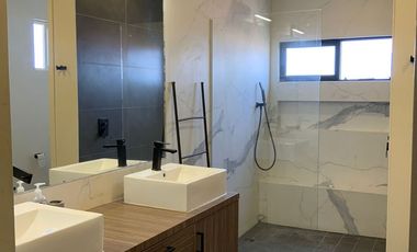 Casa La Cascada | Residencia Privada con Vista al Mar en Rosarito