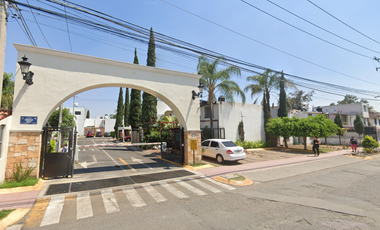 Vive la experiencia de comprar inteligente!! Venta de linda casa en recuperación bancaria entrega de 3 a 6 meses, fracc Geovillas Los Olivos, Jalisco.