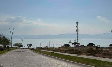 terreno 1,103 M2  frac. Constanza San Juan Cosalá, Jocotepec, Jal. Mexico