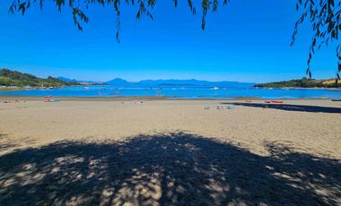 Parcela con Playa y vista al Lago Ranco / Condominio exclusivo