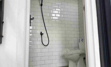 Townhouse 2 Lantai Premium BATA MERAH - 5 Menit Ke Summarecon Bekasi