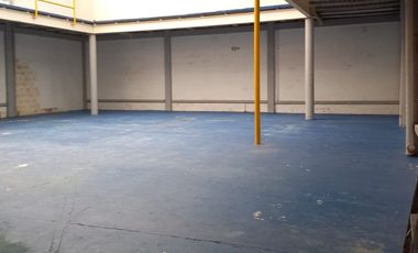 ARRIENDO BODEGA.