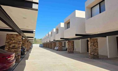 Se Renta TownHause Cholul