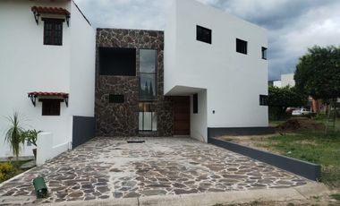 Lujosa Mansion en Colinas de Santa Anita