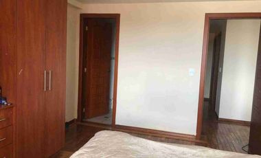 Vendo Departamento Av. Colón y América Cerca Universidad Central. Buen Precio.