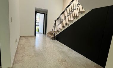 CASA EN RENTA – CLUSTER PUEBLA BLANCA
