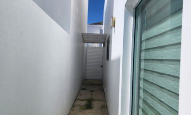 CASA EN RENTA – CLUSTER PUEBLA BLANCA