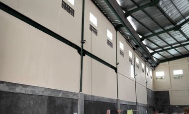 Dijual Di jual gudang Lokasi di buluh indah Denpasar barat