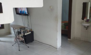 Dijual Rumah Modern 2 Lt. di Komplek Bukit Indah Cihanjuang Cimahi Utara