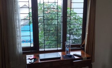 Dijual Rumah Modern 2 Lt. di Komplek Bukit Indah Cihanjuang Cimahi Utara