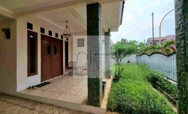 Dijual Rumah di Taman Bougenville Estate, Jatibening, Pondok Gede, Bekasi, dengan Lingkungan Nyaman