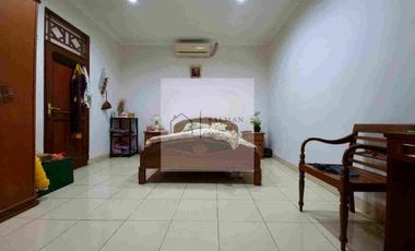 Dijual Rumah di Taman Bougenville Estate, Jatibening, Pondok Gede, Bekasi, dengan Lingkungan Nyaman