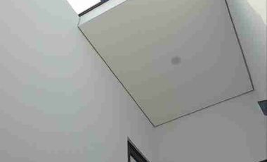 RUMAH READY SIAP HUNI ,UTAN KAYU JAKTIM , FREE AC, KTHEN SET, SMART DOOR LOCK LAST UNIT