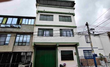 Venta casa 4 pisos apta para negocio en barrio san fernando cuba-pereira