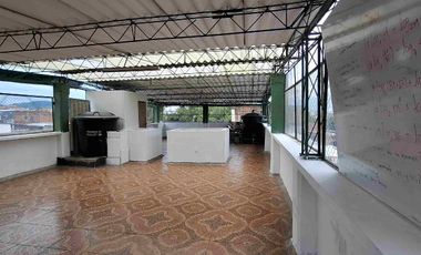 Venta casa 4 pisos apta para negocio en barrio san fernando cuba-pereira