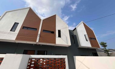 Perum The Oso Cluster The Kaes