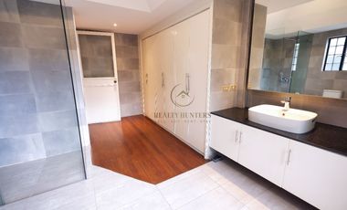 FOR RENT:  Renovated Home with Pool & Attic in Valle Verde 2