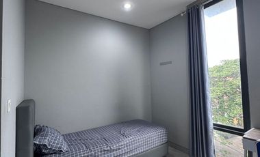 DIJUAL – GEDUNG KOST 5 LANTAI (BANGUNAN BARU)