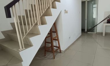 Dijual dan Disewa Rumah 3 Lantai Katamaran indah PIK 1