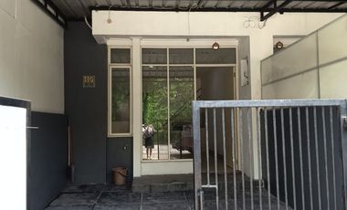 Dijual dan Disewa Rumah 3 Lantai Katamaran indah PIK 1