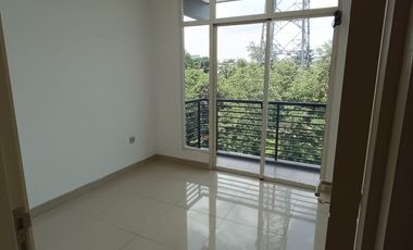 Dijual dan Disewa Rumah 3 Lantai Katamaran indah PIK 1