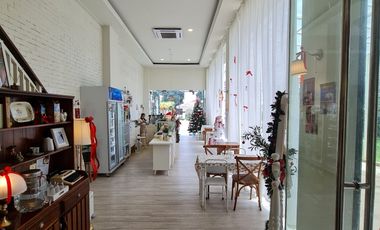 Disewakan Tempat Usaha 2 Lantai – Cocok Cafe / Restoran | Jalan Ramai