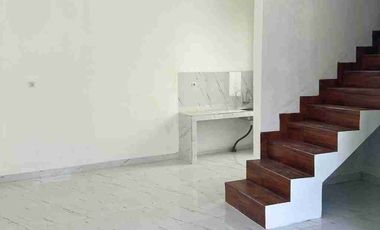RUMAH MEWAH 2 LANTAI DICIBUBUR SIAP HUNI, FREE BIAYA FREE CANOPY PAGAR