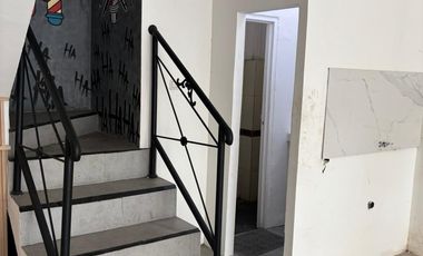 Disewakan Tempat Usaha Pinggir Jalan | 2 Lantai | Lokasi Strategis