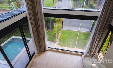 Modern House with Gelato Boutique in Khao Yai (806)