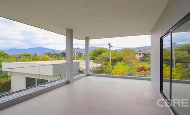 Modern House with Gelato Boutique in Khao Yai (806)