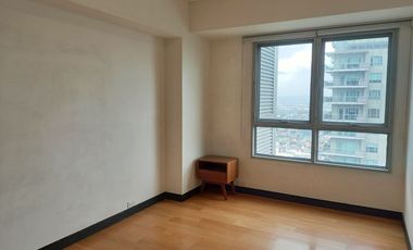 FOR LEASE: 2 Bedroom Unit in One Serendra, Fort Bonifacio