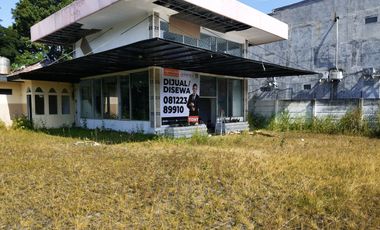 Business Space Suitable for Spacious Carport Business in Cianjur City Center