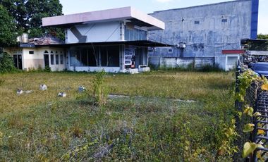 Business Space Suitable for Spacious Carport Business in Cianjur City Center