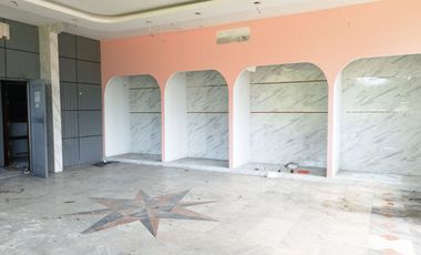 Business Space Suitable for Spacious Carport Business in Cianjur City Center