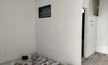 Business Space Suitable for Spacious Carport Business in Cianjur City Center