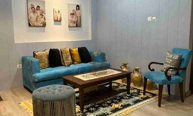 Dijual Rumah Cantik Ada Kolam Renang di Kebayoran Bintaro Jaya