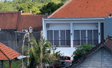 Villa estetik dengan view GWK & View laut, dijual diNusa Dua.