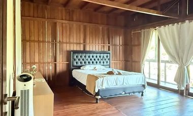 Villa estetik dengan view GWK & View laut, dijual diNusa Dua.