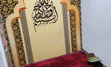 Di jual Cepat rumah siap huni 3 lantai Strategis bisa nego