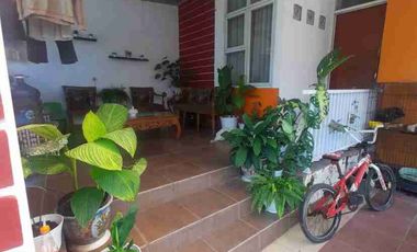 dijual rumah 1 lantai 4 kamar tidur di