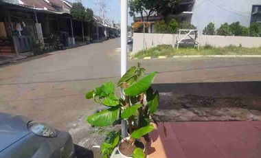 dijual rumah 1 lantai 4 kamar tidur di